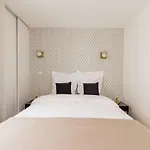 120 Suite Vetiver